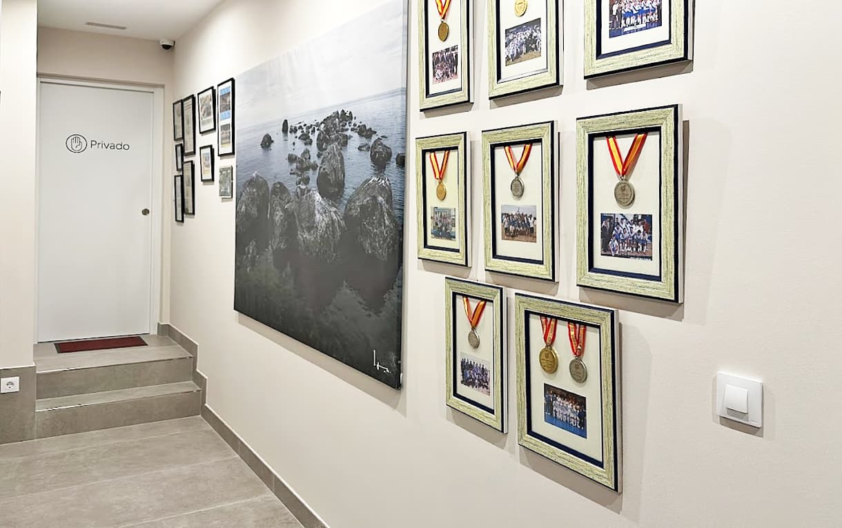 Sala de fisioterapia de Clínica A Xunqueira, centro de fisioterapia en Cee